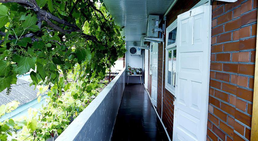 Гостиница Гостевой дом на Самбурова 10 Анапа