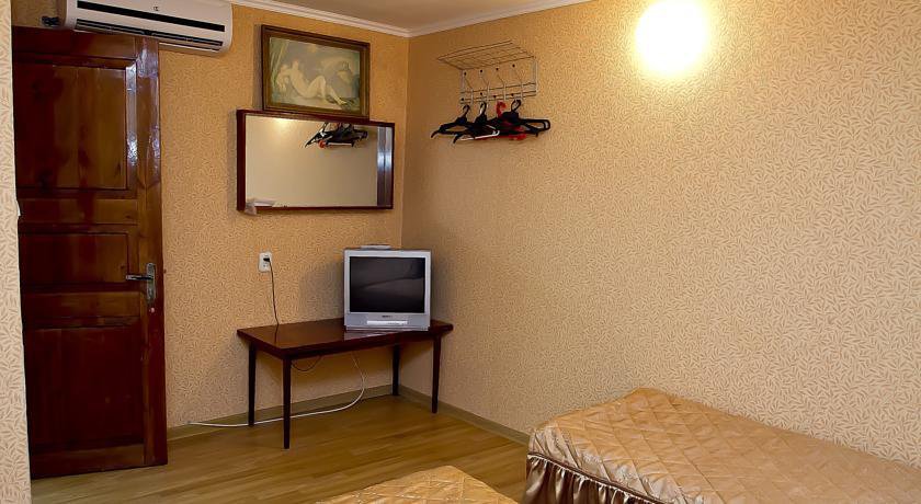 Гостиница Гостевой дом на Самбурова 10 Анапа