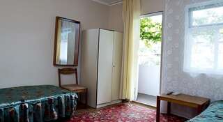 Гостиница Гостевой дом на Самбурова 10 Анапа-3