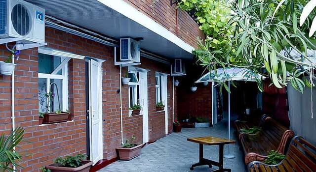 Гостиница Гостевой дом на Самбурова 10 Анапа-5